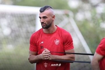 پیشنهاد باشگاه ترکیه‌ای به ستاره سابق پرسپولیس