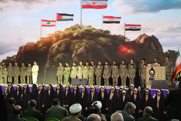 پیمان دوباره با آسمان؛ جایی که سه‌هزار ستاره در سمنان درخشیدند / وارثان آسمان، مسئولان زمین‌اند؛ مسئولیت ما، ادامه دادن راه شهداست