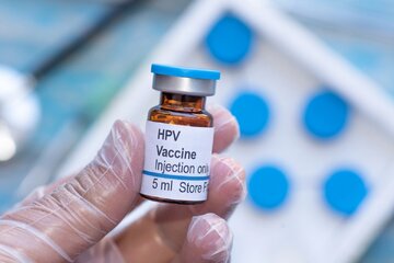 چرا واکسنHPV وارد سبد واکسیناسیون‌ملی نمی‌شود؟/ایران توانایی واکسیناسیون برای دختران نوجوان را دارد/ کدام کشورهای‌اسلامی HPV را در برنامه خود دارند؟