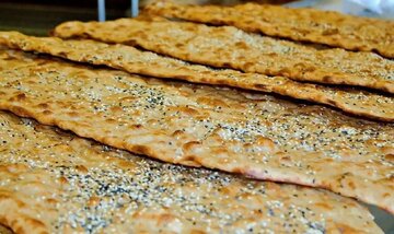 کاهش ۶ درصدی مصرف نان در ایران/ خروج اتباع غیرمجاز عامل اصلی اعلام شد