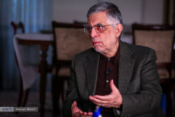 کرباسچی: اظهار خوشحالی تندروها از مکانیسم ماشه، گاهی در نطق های نتانیاهو هم شنیده میشود/ انتقامگیریهای سیاسی چرا باید شامل حال مردم شود؟