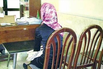 کشف ۱۴۰ گرم شیشه از زن موادفروش