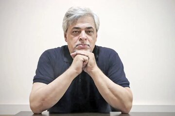 کنایه مهاجری به تندروها: نهادهای بالادستی به چیزی حسابشان نمی کنند چون…/ پا را به اندازه گلیم دراز کنید