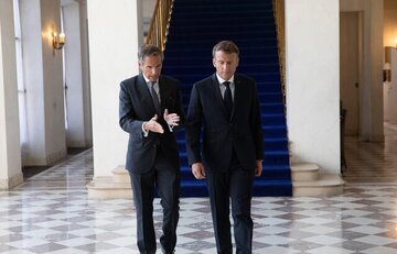 گروسی: درباره ایران با ماکرون گفتگو کردم / به تبادل نظر مهم خود در مورد برنامه هستهای ایران ادامه دادیم