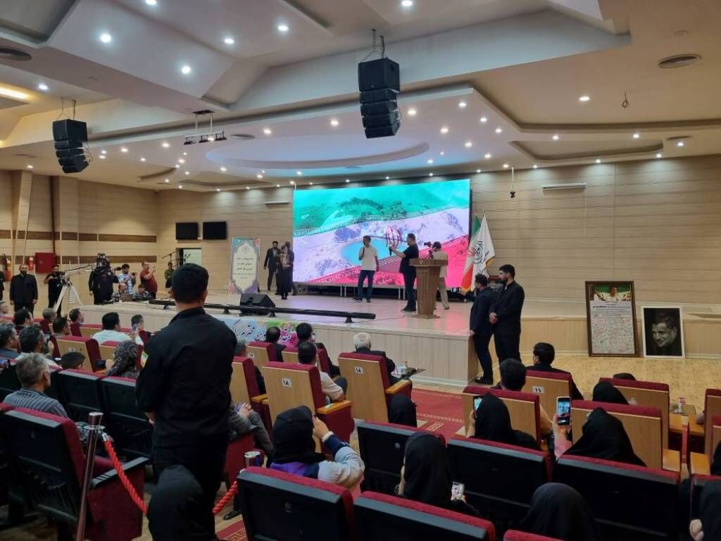 ۳ میلیارد تومان هدیه بازی خیریه یاران علی دایی و فردوسی پور برای زندانیان اردبیل