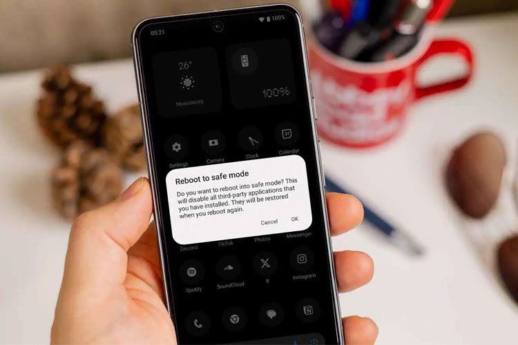 آموزش: دلیل کند شدن و ری‌استارت مداوم گوشی‌های اندرویدی چیست؟