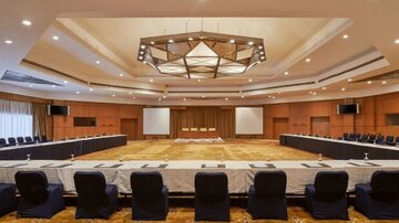 احبار ضد و نقیض درباره حضور ایران در شرمالشیخ/ آیا ایران به نشست صلح میرود؟