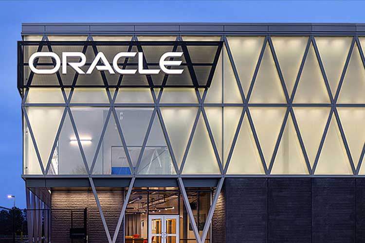 اخاذی هکرها از مشتریان برنامههای اوراکل