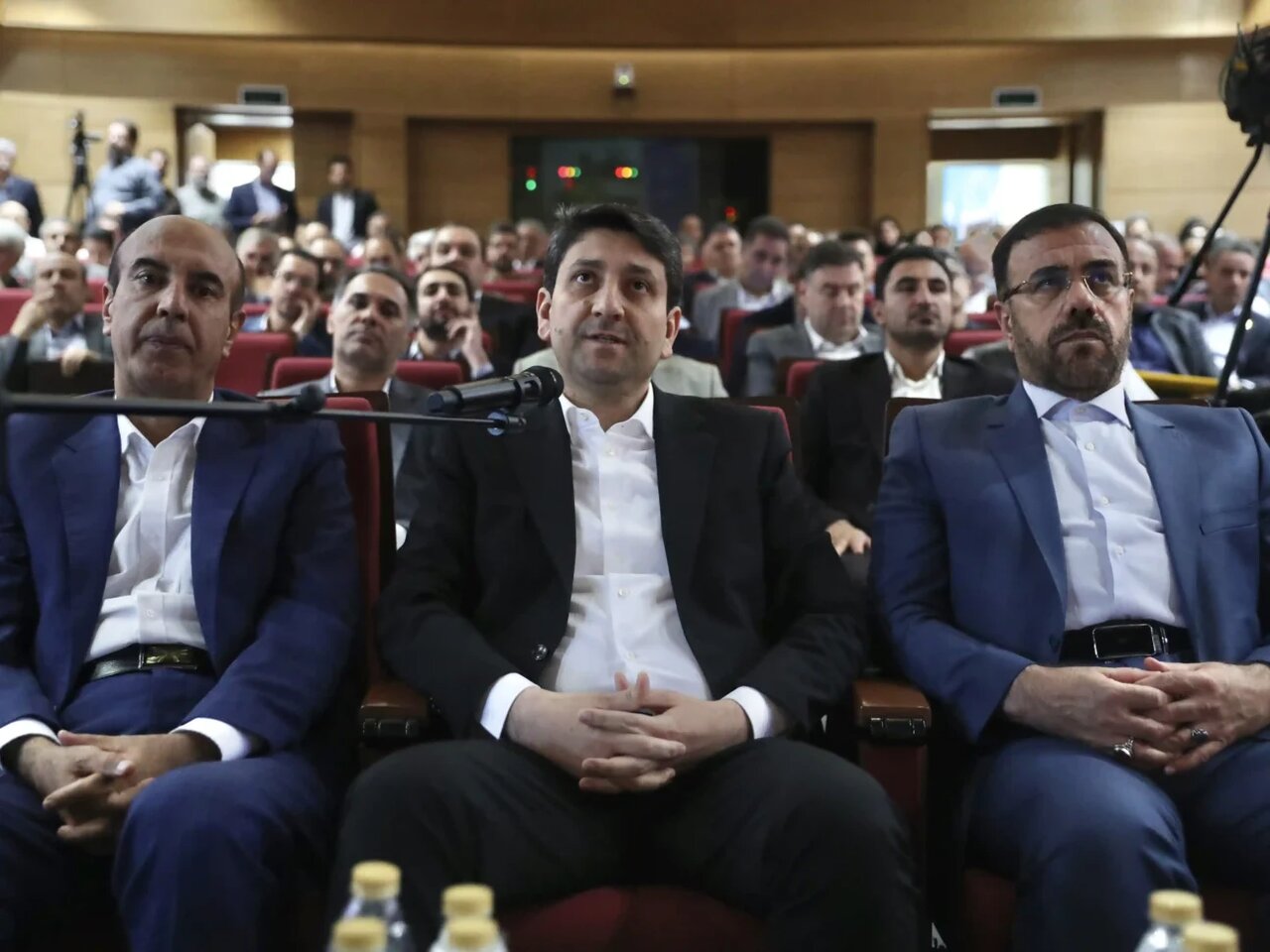 افتتاح سایت ۵G ایرانسل در فارس با ثبت سرعت ۴۱۴۳ مگابیت بر ثانیه