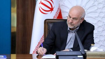 انتقاد روزنامه اصولگرا از قالیباف بخاطر مطرح کردن ایده گرانکردن بنزین