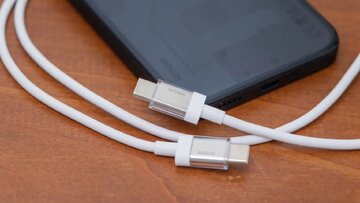 اول شارژرها را گرفتند، حالا نوبت کابلهاست/ چرا تولیدکنندگان گوشی زیادهروی میکنند؟