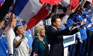 اگر آلمان، فرانسه و بریتانیا هم‌زمان به‌سمت راست افراطی بروند چه می‌شود؟ / رشد جریان‌های گریز از مرکز در اتحادیه اروپا / از دست رفتن هویت راست سنتی