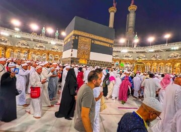 ایثارگران برای ثبت نام حج تمتع ۱۴۰۵ اقدام کنند