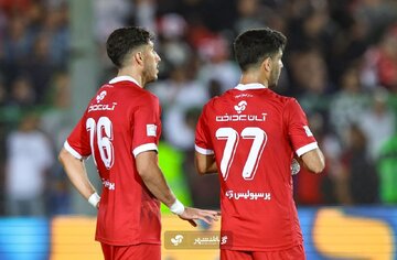 این پرسپولیس نه خوب بازی می کند، نه نتیجه میگیرد/بازیکنان کمکاری میکنند