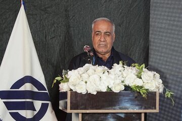 با اجرای راه آهن کرمانشاه – خسروی، این استان به یکی از محورهای اصلی حمل‌ونقل بین‌المللی کشور بدل می‌شود