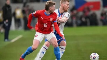 با عجیبترین فوتبالیست این روزها آشنا شوید