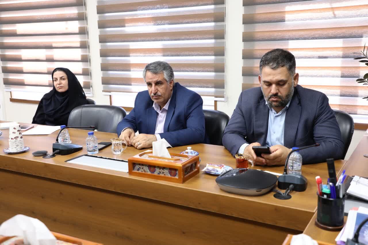 برگزاری نشست بررسی نحوه تأمین منابع مالی پروژه‌های انتقال آب به یزد