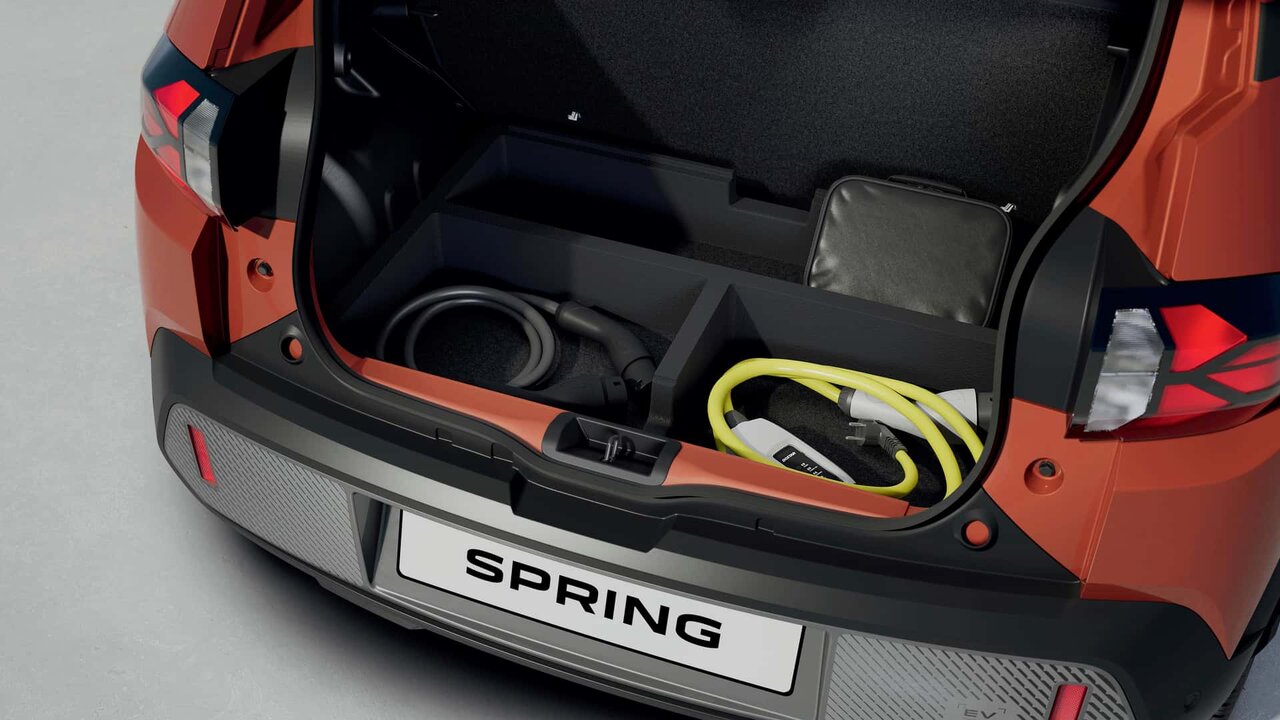 بهاری تازه با رنو / ارزانترین خودروی برقی اروپا معرفی شد /عکس