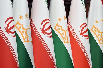 تاجیکستان و ایران روادید دیپلماتها و مقامات را لغو میکنند
