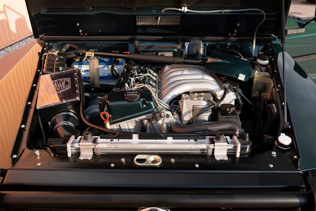 تبدیل مرسدس G کلاس نظامی به شاسیبلند هشتنفره با موتور آمریکایی!