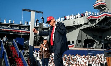 ترامپ برای مقابله با چین دستور اجرای ناوگان طلایی را صادر کرد / پکن: این اقدام یک هیاهوی جنگطلبانه است / ترامپ: چین نخواهد دانست چه چیزی به سرش آمده