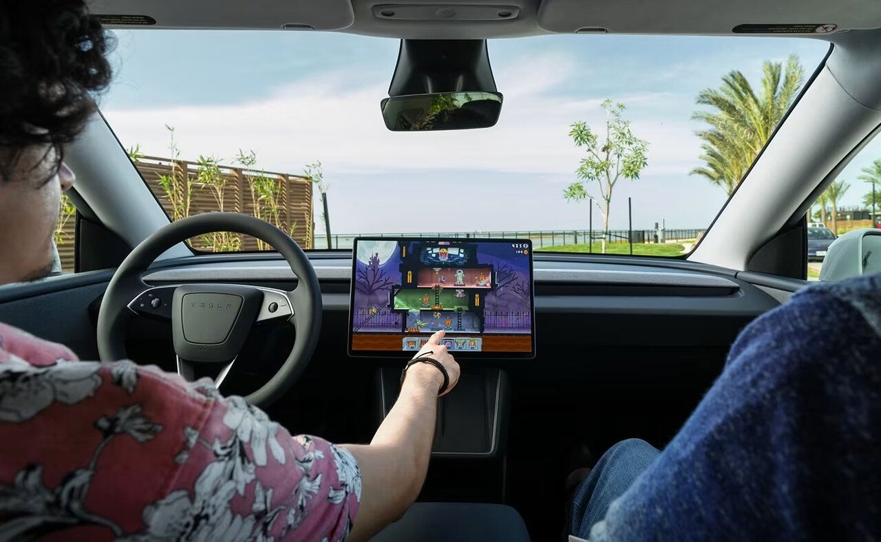 تسلاهای ارزان به بازار آمدند / عکس