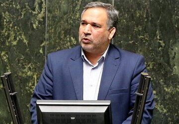 توضیحات عجیب رییس کمیسیون اقتصادی درباره پول جدید/ نگران نباشید ریال باقی میماند