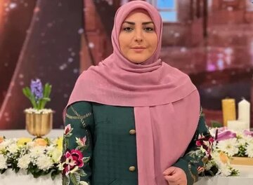 حمله تند داوود عابدی به فیروز کریمی/قرار نیست چون همسر شما در آشپزخانه است بقیه زنان هیچ کاری نکنند! 