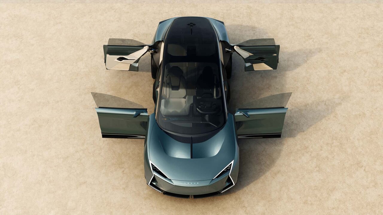 خودروی ۶ چرخ لکسوس معرفی شد! / رقیب جدیدی برای مرسدس و بی‌ام‌و