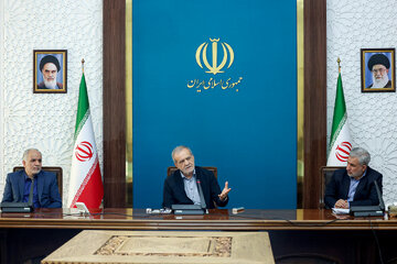 درخواست پزشکیان از کمیسیون قضایی و حقوقی مجلس برای اصلاح قوانین حوزه مواد مخدر/ پیشنهاد رییس‌جمهور چه بود؟