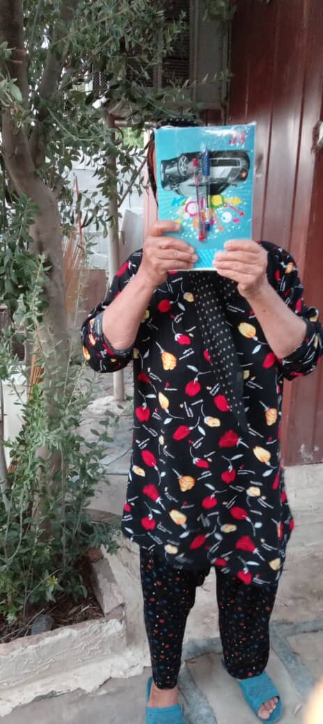 زنان نیک‌اندیش بختیاری ۲۰۰ بسته نوشت‌افزار بین دانش‌آموزان نیازمند روستاها توزیع کرد