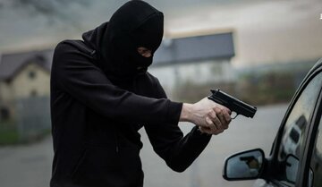 سرقت مسلحانه طلاجات در کهنوج