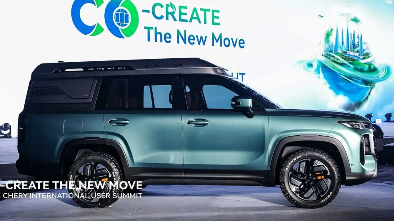 شاسی‌بلندی که به وانت تبدیل می‌شود! /عکس