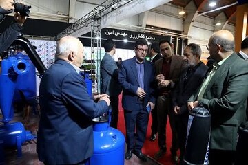 شانزدهمین نمایشگاه تخصصی کشاورزی در قزوین آغاز بکارکرد