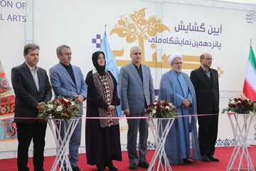 صنعتگران ۲۸ استان صنایع دستی خود را در نمایشگاه اردبیل عرضه کردند