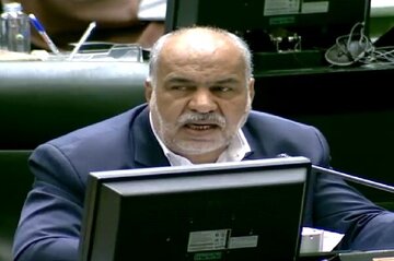 عراقچی هم به مجلس احضار شد/ صباغیان: به مجلس بیاید تا از اوضاع و تصمیمات باخبر شویم