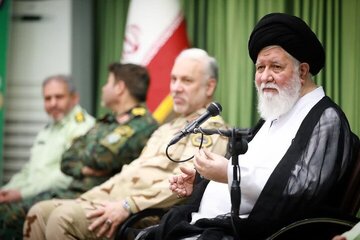 علم الهدی: دشمن در جنگ ۱۲ روزه بر نیروی انتظامی بهعنوان پشتوانهٔ اصلی دفاع هرگز غلبه نیافت/ فراجا پشتوانه نظام در برابر تهدیدات داخلی و خارجی است