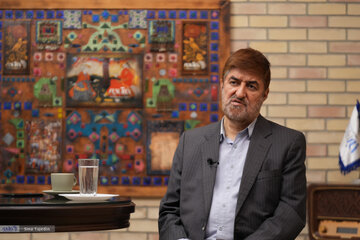 علی مطهری: آمریکا حرف خود را وسط مذاکره با ایران تغییر داد/ فعلا راهی جز مقاومت باقی نمانده/ شخصی مثل ترامپ در یک جا باید پوزهاش به خاک مالیده شود