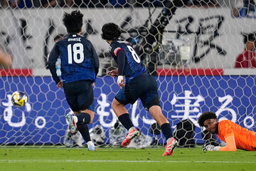 عکس| در روز بازی ایران و تانزانیا؛ کامبک 10 دقیقهای ژاپن به برزیل پرافتخار!