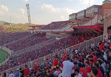 عکس| زیباترین بوسه