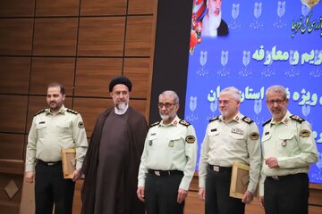 فرمانده انتظامی ویژه غرب استان تهران معرفی شد