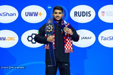 قهرمانی فرنگی‌کاران امید ایران در قهرمانی جهان