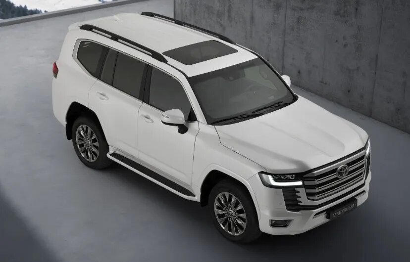 قیمت لندکروزر وارداتی در ایران چقدر خواهد بود؟