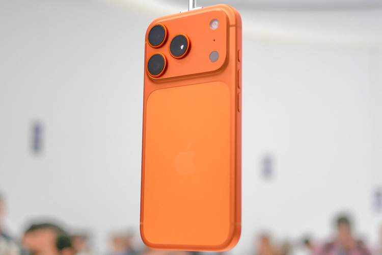 قیمت مقرون به صرفه آیفون ۱۷ در آمریکا