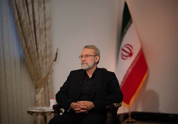 لاریجانی: حزبالله یک جریان ریشهدار است/ غرب نمیخواهد مذاکره واقعی کند