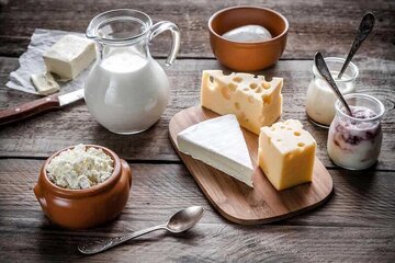 لبنیات از سفره مردم پرید/ گرانی شیر و ماست، سلامت جامعه را تهدید میکند!