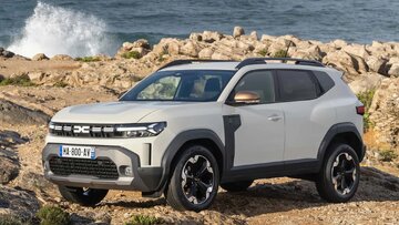 مدل جدید ساندرو در راه کشور /عکس