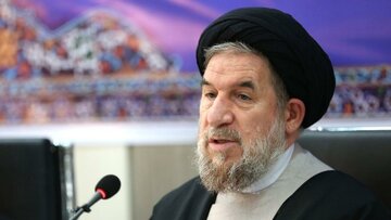 مشاور حقوقی‌ قالیباف: کاش بودجه بازیکن فوتبال را به کار فرهنگی در مساجد بدهیم