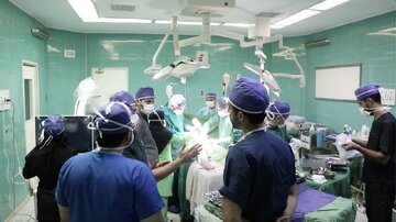 موفقیت عمل جراحی دانشجویان مصدوم حادثه تصادف اتوبوس در سمنان