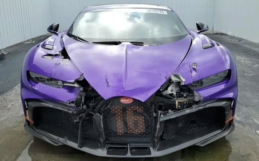 تصادف وانت با بوگاتی، ۳۵ میلیارد تومان خسارت زد!